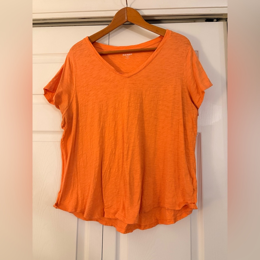 Old Navy Orange V-Neck Short Sleeve Tee Top